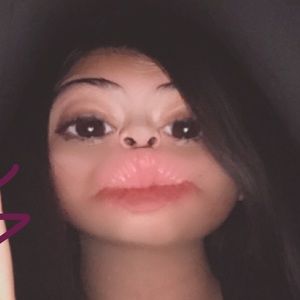 Meet your Posher, Maribel